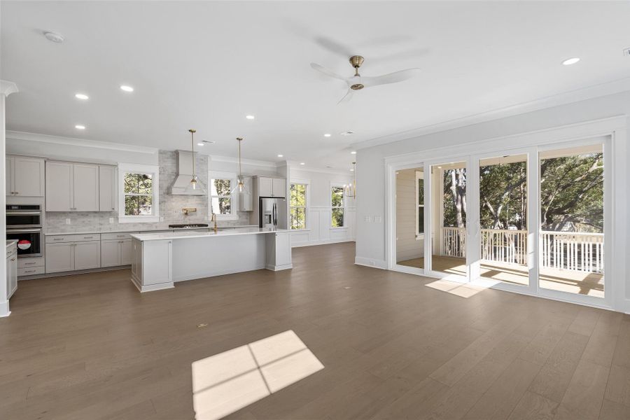 Spacious, unfurnished interior of a new home in , Mount Pleasant (Image 27).