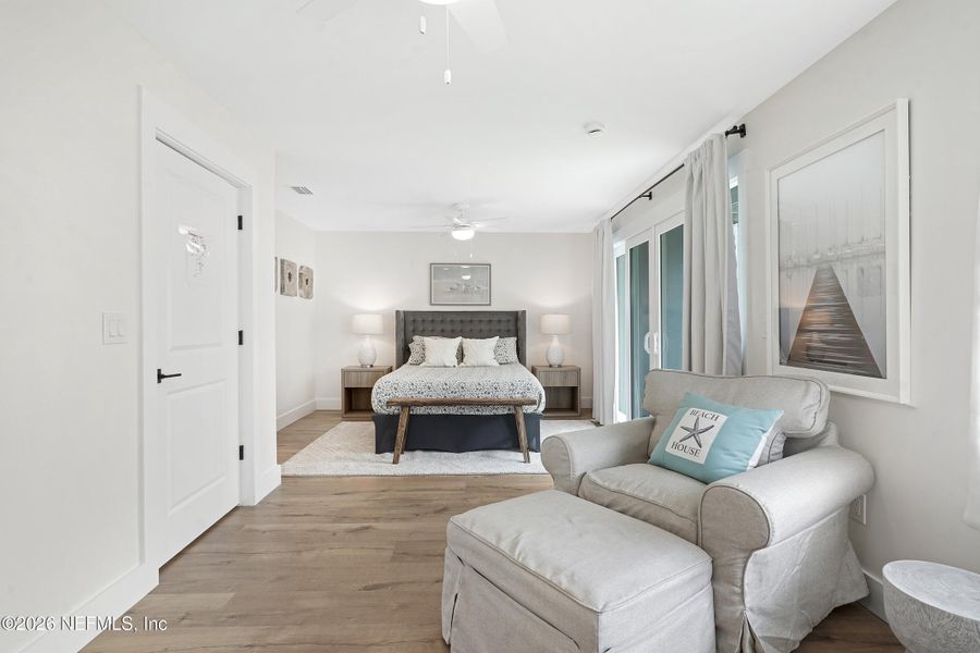 Furnished interior view inside a new home in , St. Augustine (Image 16).