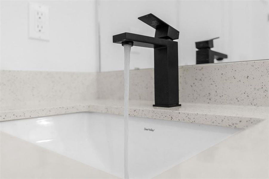 Close-up of interior finishes inside a home in , Citrus Springs (Image 16).