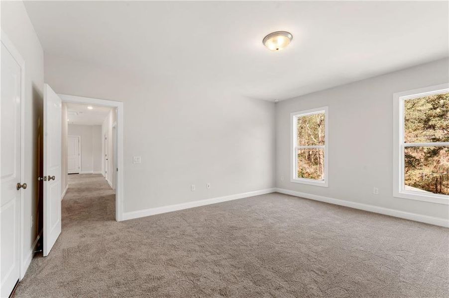Spacious, unfurnished interior of a new home in Ashbury Commons, Powder Springs (Image 17). Spacious, unfurnished interior of a new home in Ashbury Commons, Powder Springs (Image 17).