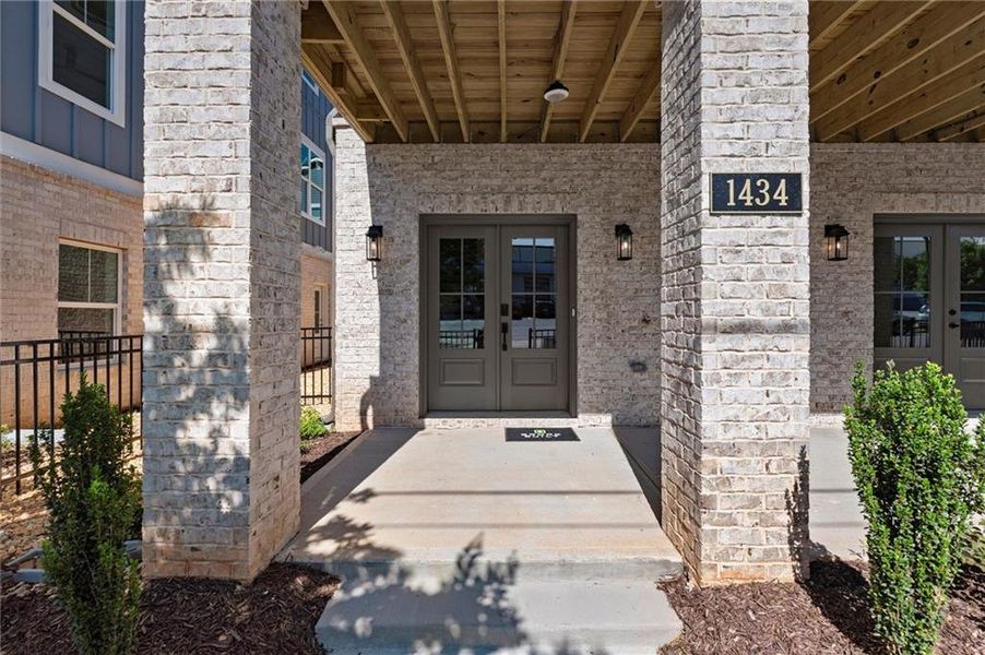 Exterior details and patio area of a home in West Town, Atlanta (Image 30). Exterior details and patio area of a home in West Town, Atlanta (Image 30).