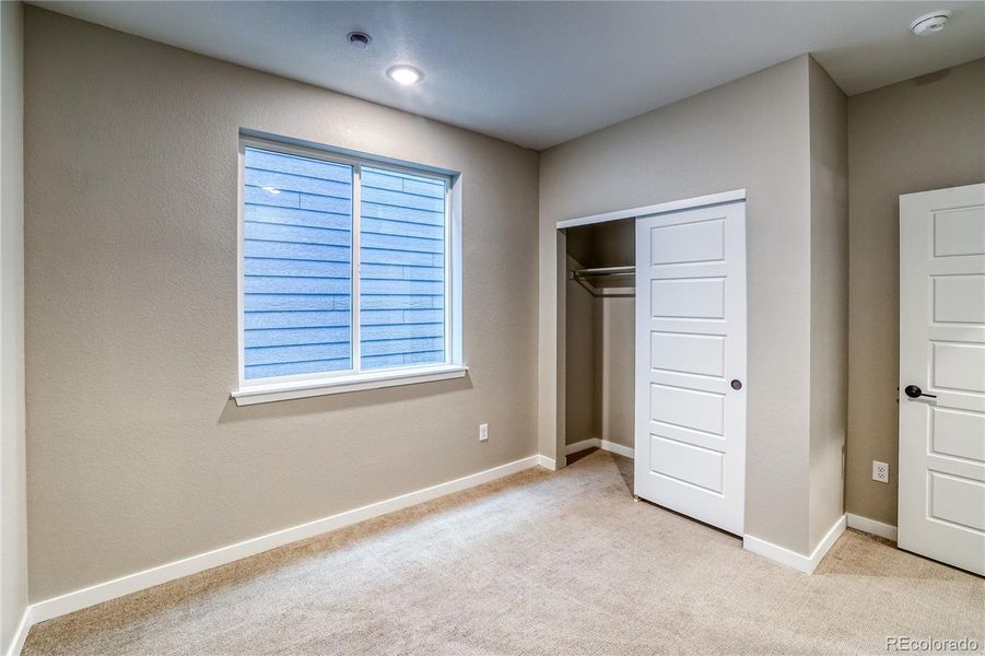 Image 19 of a home in Painted Prairie.