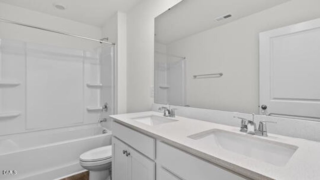 Mangum Farms_Penwell J_133_White_SPEC-02