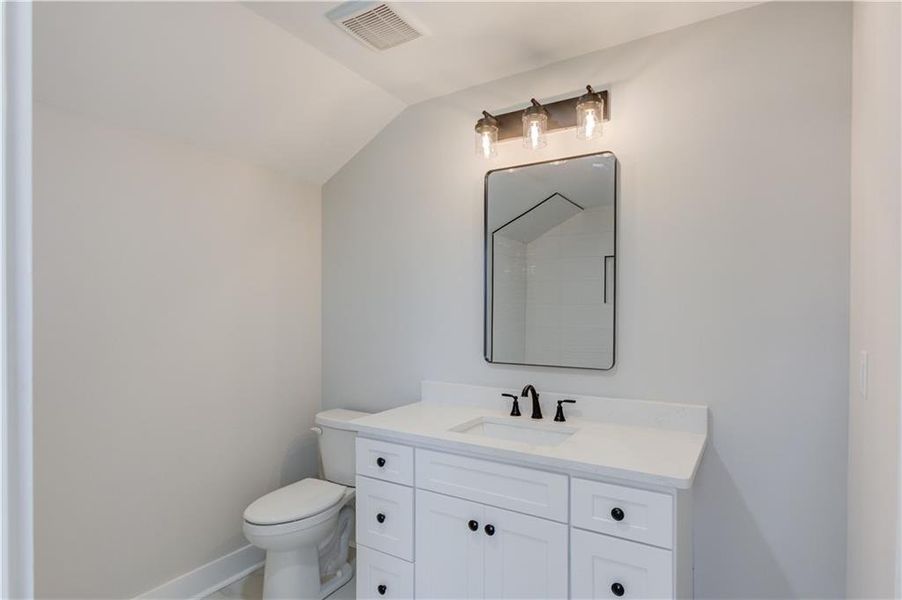 Furnished interior view inside a new home in , Jefferson (Image 16).