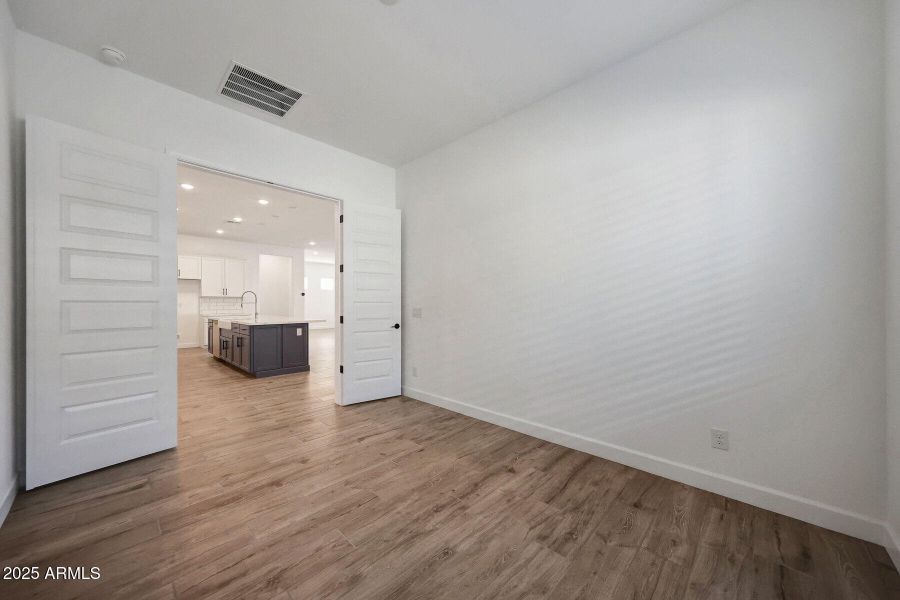 1027 Office 1027 Office