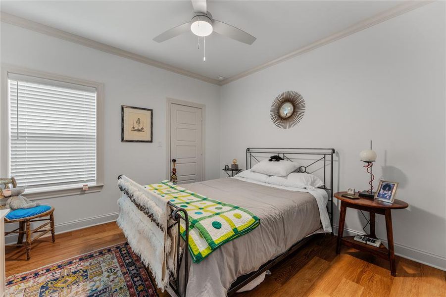 Furnished interior view inside a new home in , Woodway (Image 31).