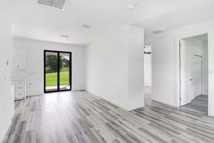 Spacious, unfurnished interior of a new home in , Lake Placid (Image 22). Spacious, unfurnished interior of a new home in , Lake Placid (Image 22).
