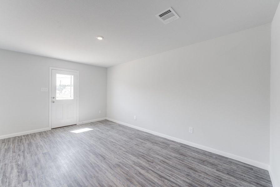 Spacious, unfurnished interior of a new home in Pirate's Cove Estates, Vidor (Image 24). Spacious, unfurnished interior of a new home in Pirate's Cove Estates, Vidor (Image 24).