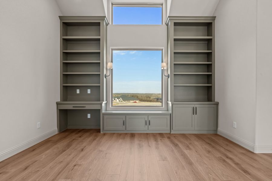 Spacious, unfurnished interior of a new home in Parker Meadows, Weatherford (Image 21).