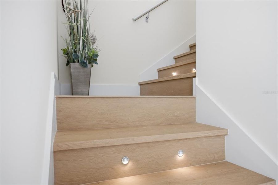 Close-up of interior finishes inside a home in , New Port Richey (Image 20). Close-up of interior finishes inside a home in , New Port Richey (Image 20).