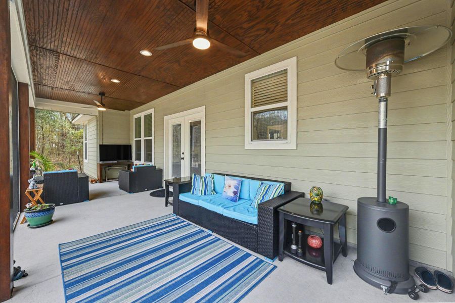 Exterior details and patio area of a home in , Johns Island (Image 25).