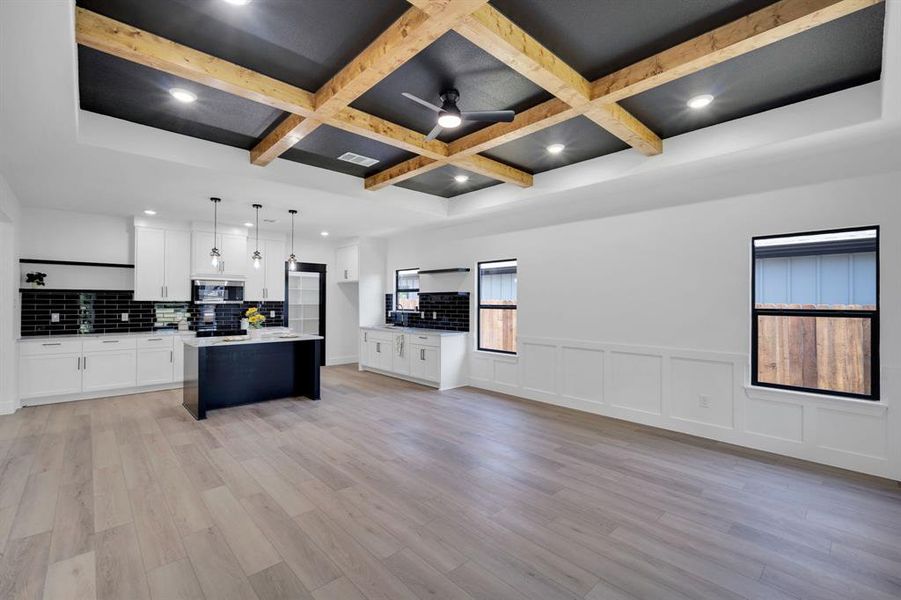 Plenty of room for a dining room set that seats the family.