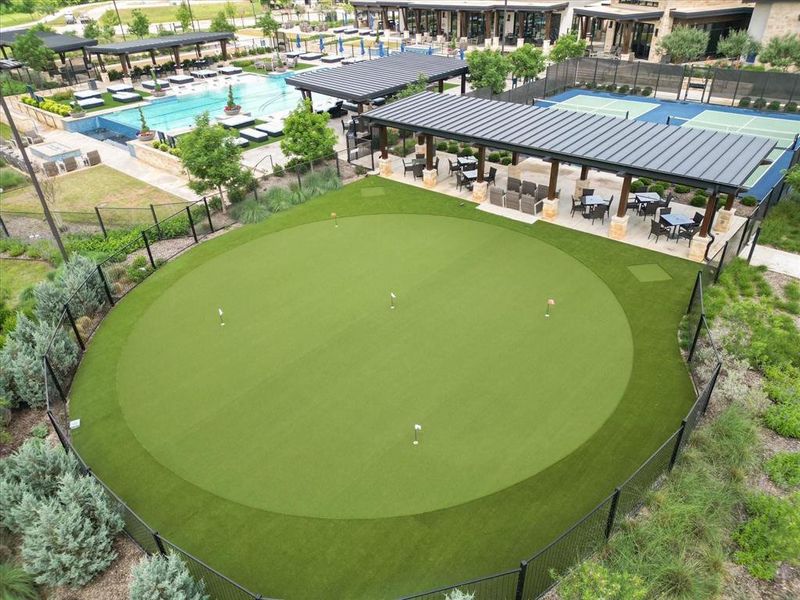 Community amenities in , Arlington (Image 27).