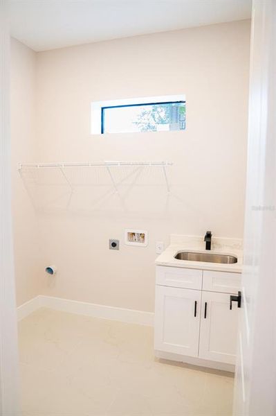 Spacious, unfurnished interior of a new home in , Brooksville (Image 15).