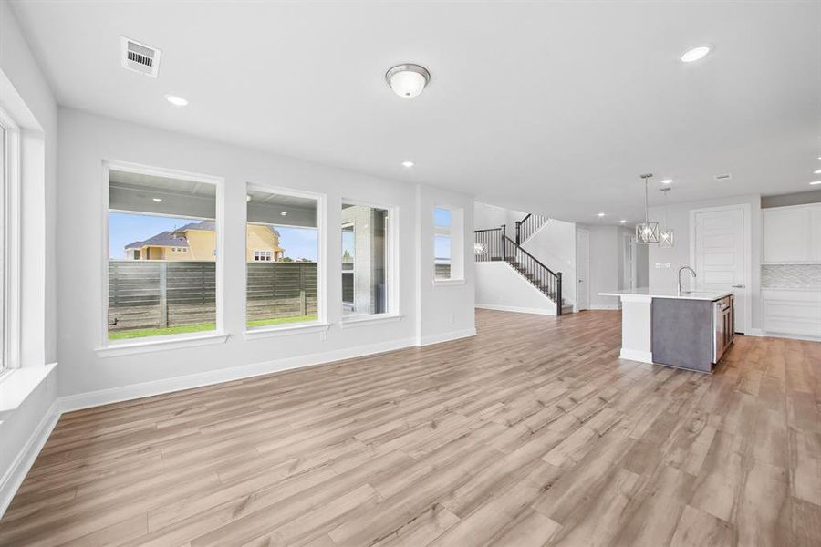 Image 31 of a home in Treeline. Image 31 of a home in Treeline.