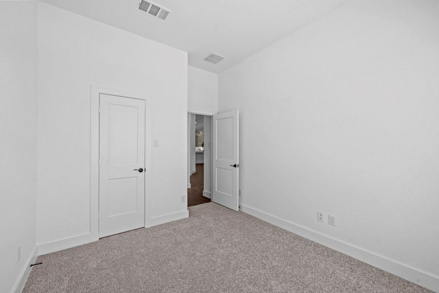 Photos are REPRESENTATIVE of the home /floor plan and are NOT of the actual home.  Selections, features, and room options may vary.