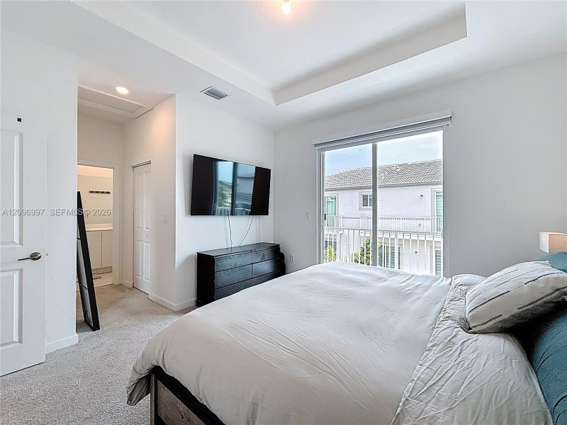 Furnished interior view inside a new home in , Homestead (Image 36).