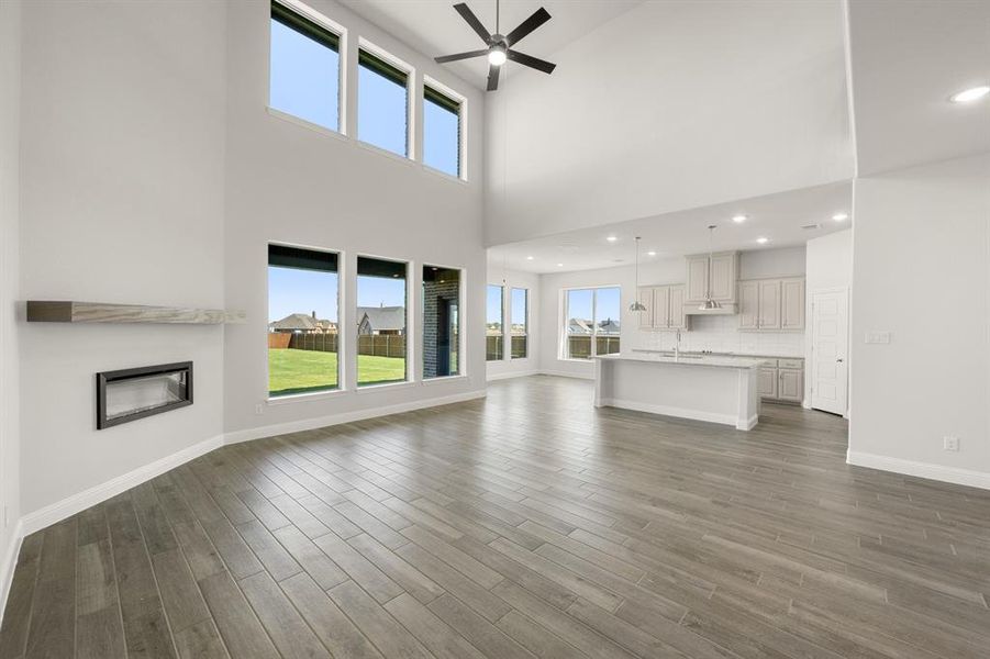 116 Grey wolf- Living Room-2379 116 Grey wolf- Living Room-2379