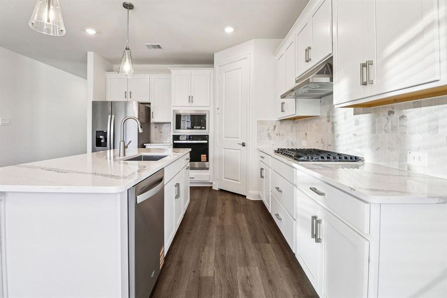 Furnished interior view inside a new home in Ashford Park - Texana Series, Corinth (Image 9). Furnished interior view inside a new home in Ashford Park - Texana Series, Corinth (Image 9).