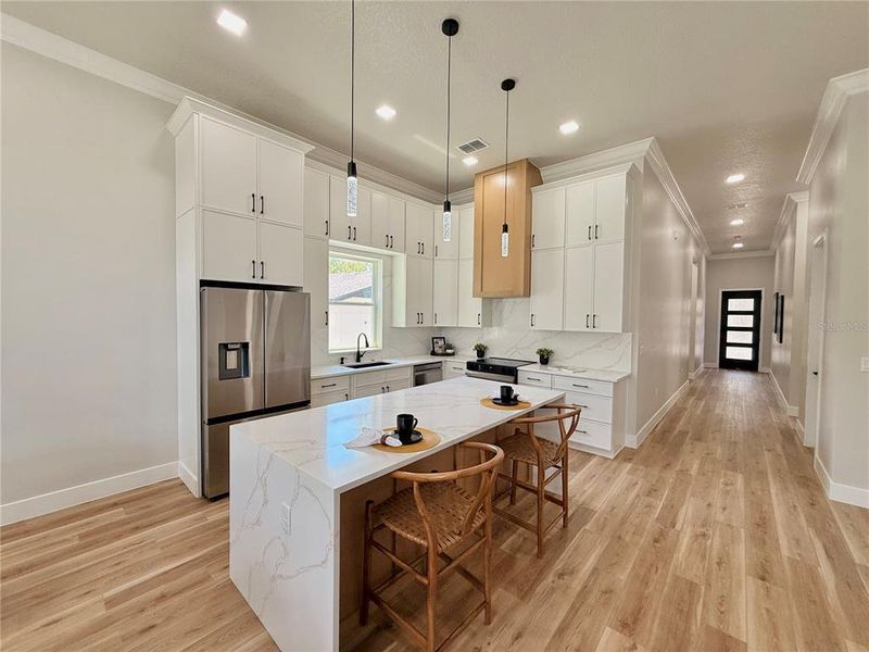 Furnished interior view inside a new home in , Orlando (Image 9).