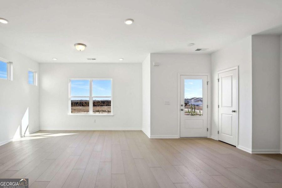 Spacious, unfurnished interior of a new home in Crescent Towns, Riverdale (Image 20). Spacious, unfurnished interior of a new home in Crescent Towns, Riverdale (Image 20).