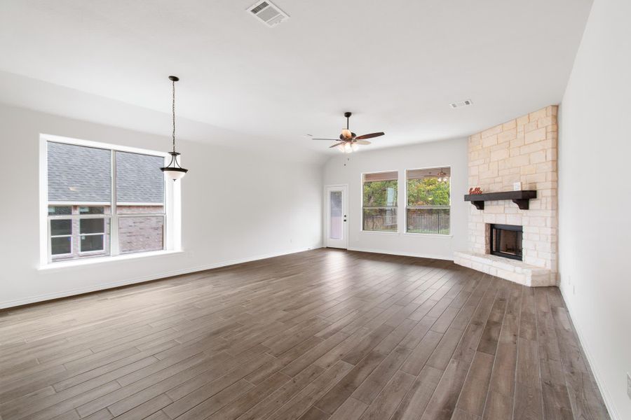 Family Room | Concept 2533 at Mockingbird Hills in Joshua, TX by Landsea Homes