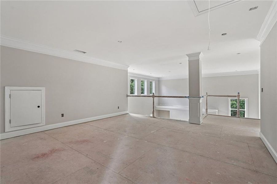 Image 31 of a home in Whitestone.