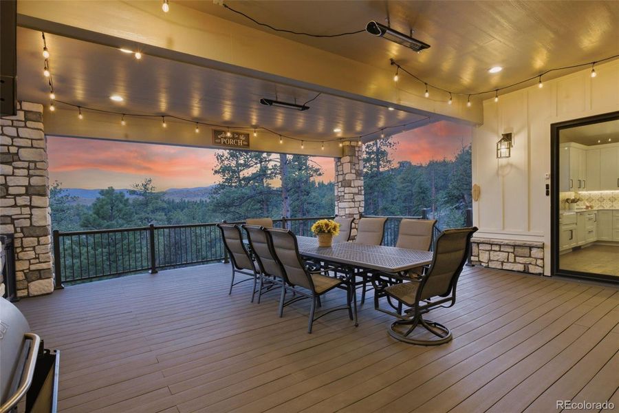 Game day on the patio, anyone?