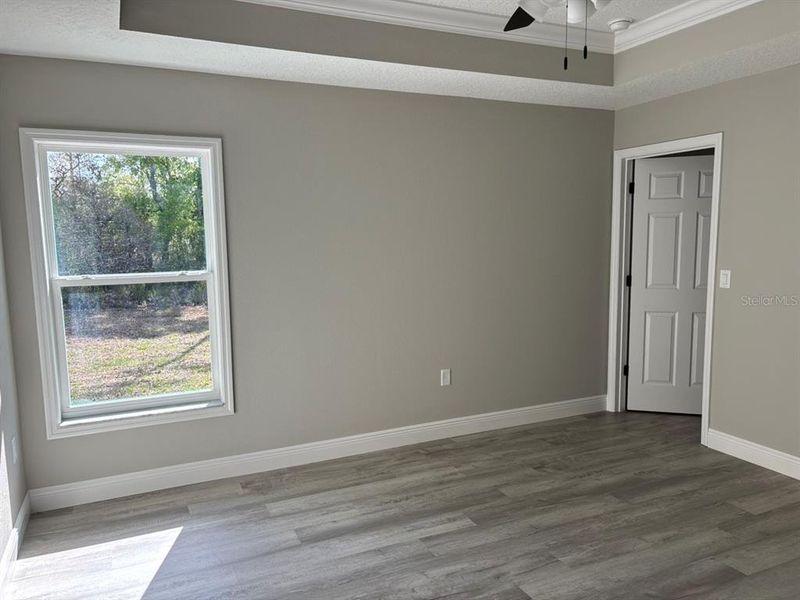 Spacious, unfurnished interior of a new home in , Dunnellon (Image 20).