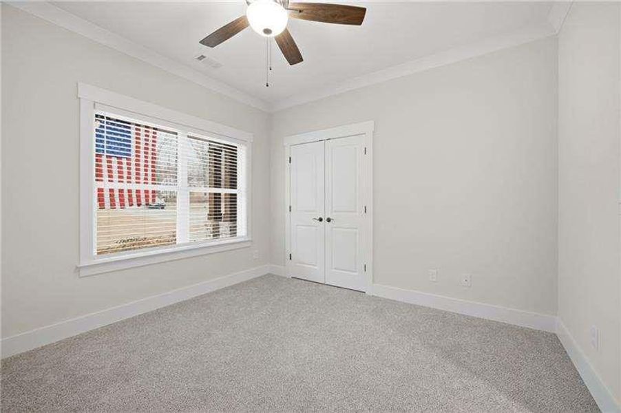 Spacious, unfurnished interior of a new home in , Dallas (Image 39).