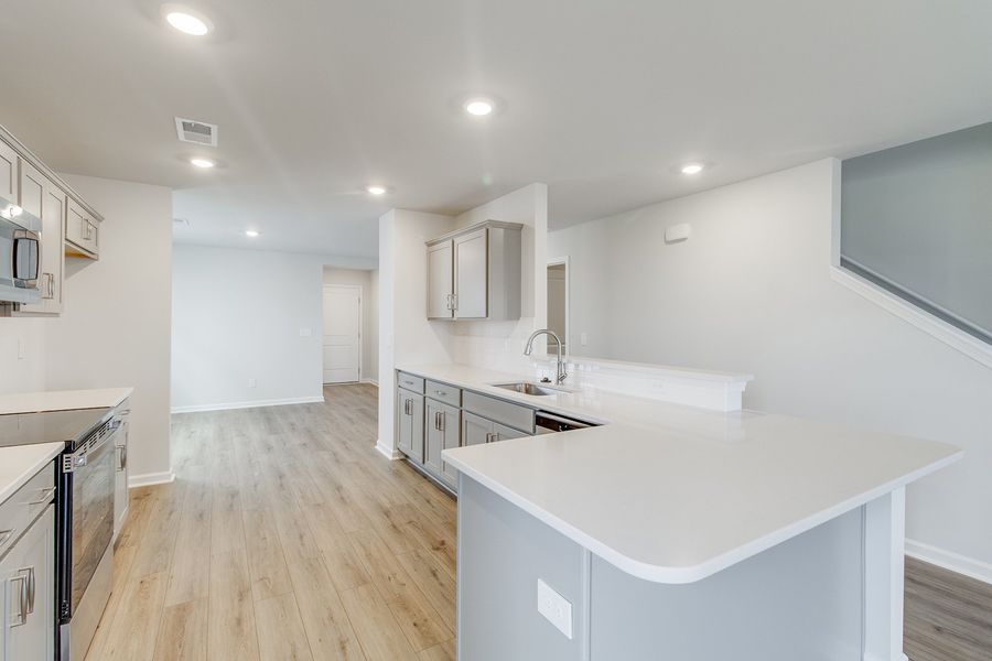 Furnished interior view inside a new home in Winston Point, Gilbert (Image 8).