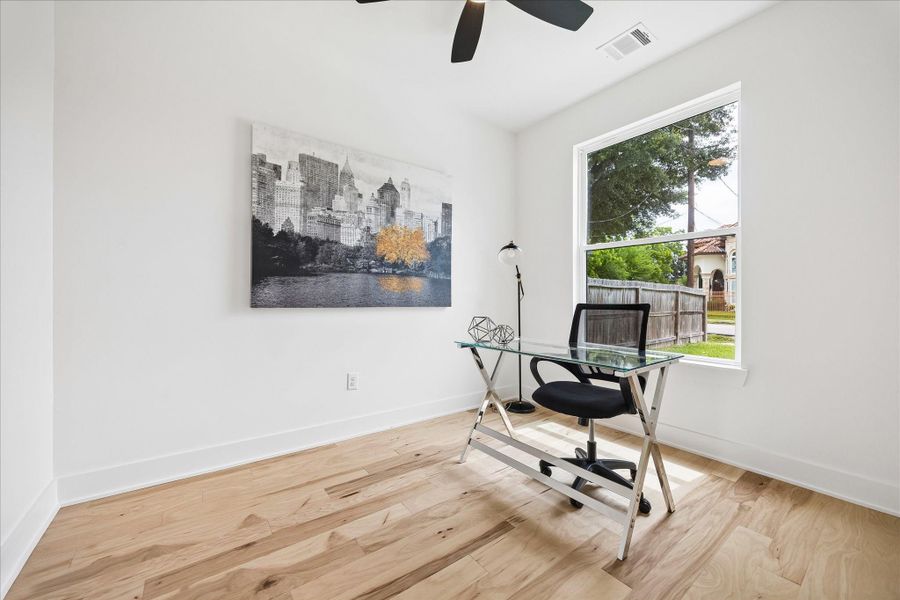 Furnished interior view inside a new home in , Houston (Image 14).