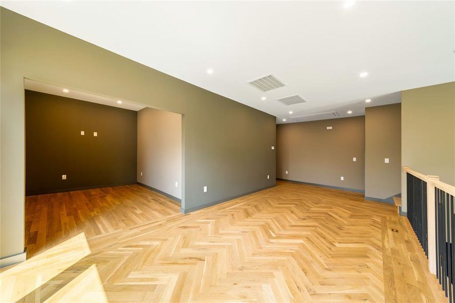 Spacious, unfurnished interior of a new home in , Dallas (Image 22). Spacious, unfurnished interior of a new home in , Dallas (Image 22).