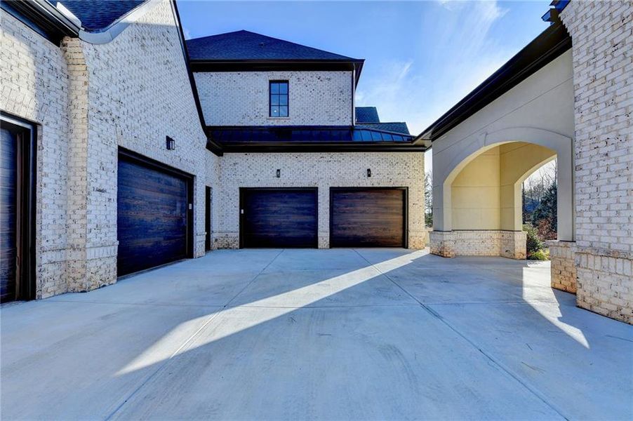 Exterior details and patio area of a home in , Alpharetta (Image 3). Exterior details and patio area of a home in , Alpharetta (Image 3).