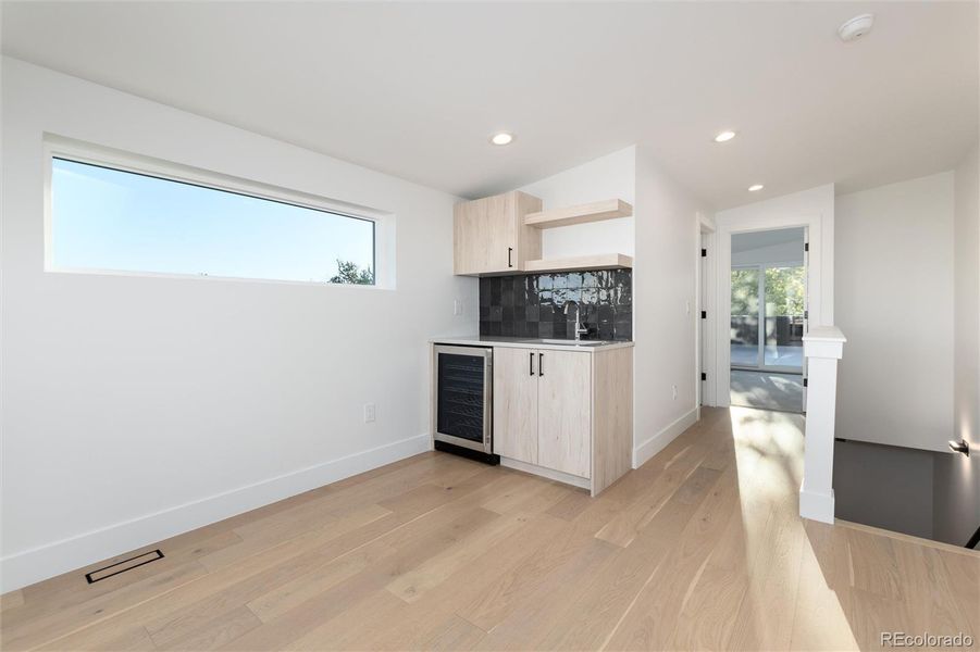 3rd Floor Loft with Wet Bar