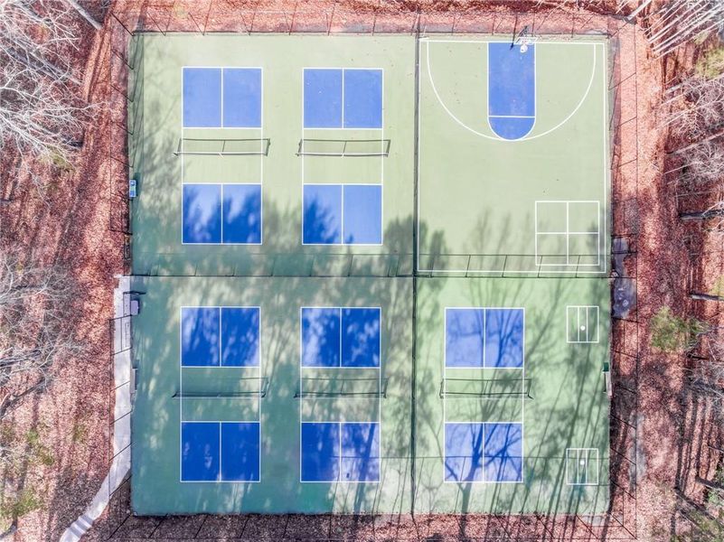 Image 52 of a home in .