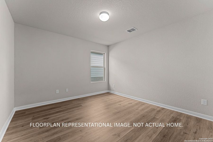 Spacious, unfurnished interior of a new home in Greenspoint Heights, Seguin (Image 41).