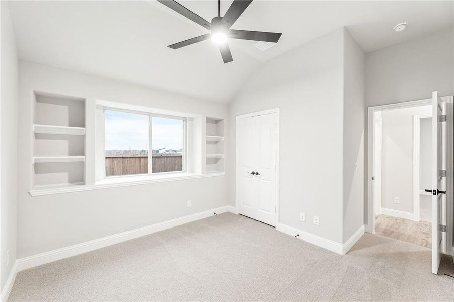 Spacious, unfurnished interior of a new home in Stone River Glen 60s, Royse City (Image 22).