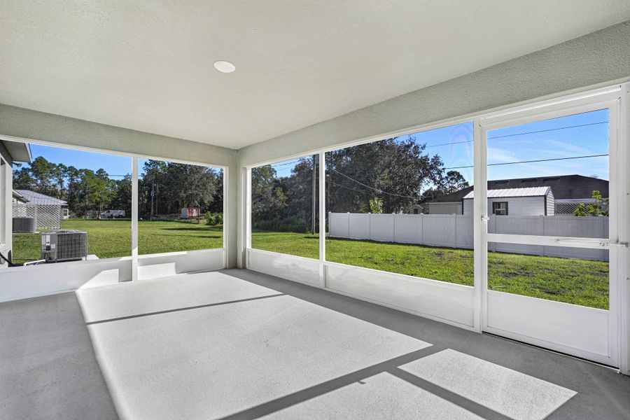 Representative exterior details of a home built from the The Newport by Avtec Homes in Palm Bay & South Brevard, Palm Bay (Image 29).