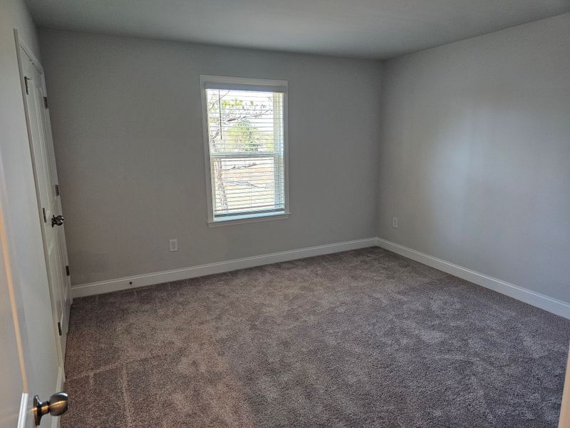 Spacious, unfurnished interior of a new home in Solserra, Shallotte (Image 16).