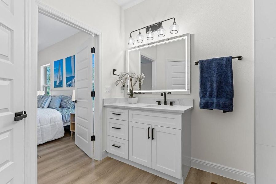 8836-97th-Ct-HigMedia-033-1280