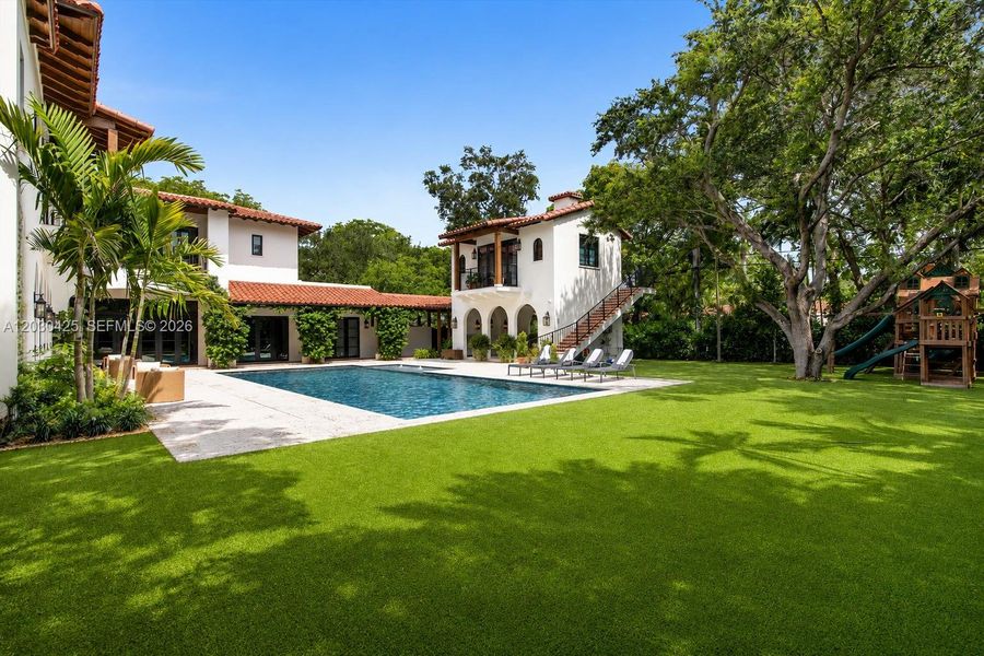 Exterior details and patio area of a home in , Coral Gables (Image 25). Exterior details and patio area of a home in , Coral Gables (Image 25).