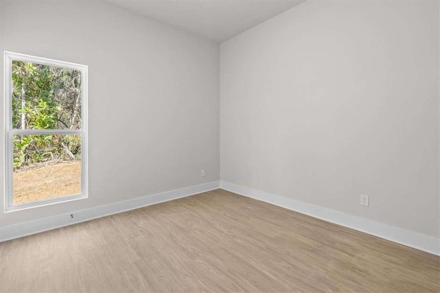 Spacious, unfurnished interior of a new home in , Temple (Image 33).
