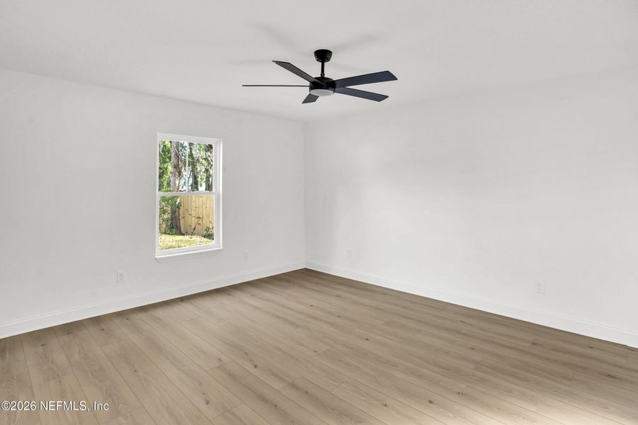 Spacious, unfurnished interior of a new home in , St. Augustine (Image 24).