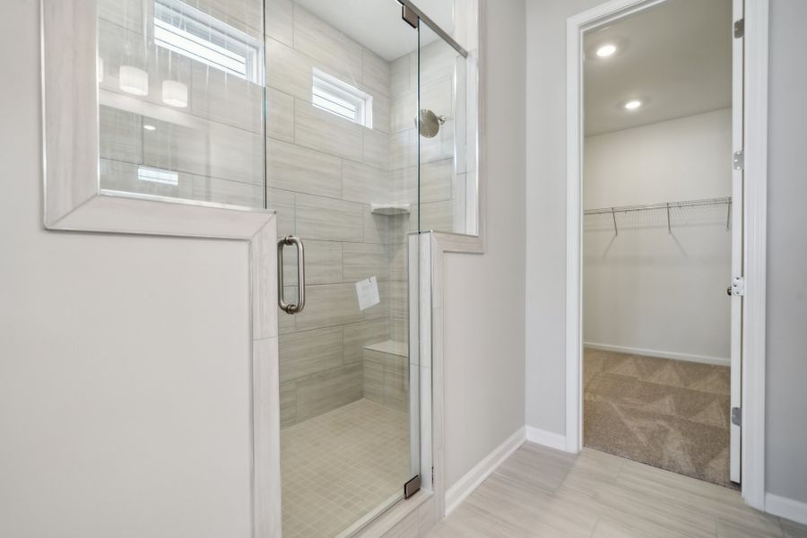 Image 24 representing the Cotswold Signature by Taylor Morrison in The Coves on Lake Wylie, Charlotte, NC.