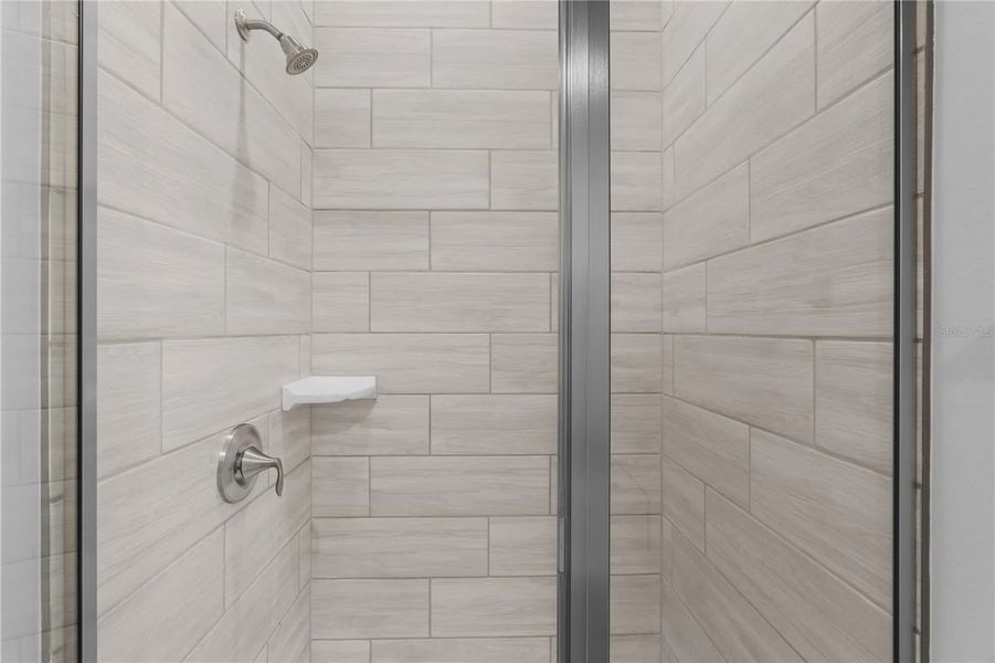 Close-up of interior finishes inside a home in Kirkland Farms, Alachua (Image 8).