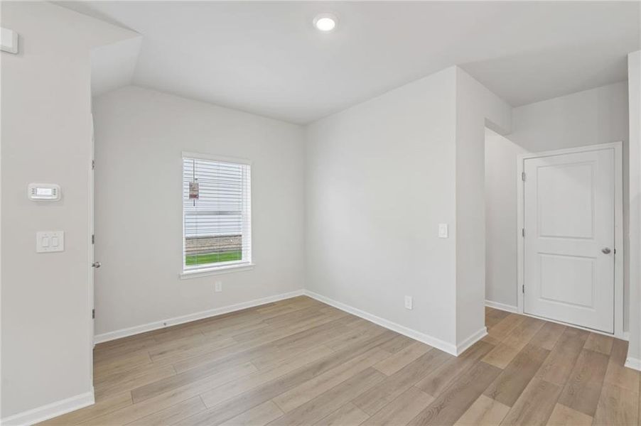 Spacious, unfurnished interior of a new home in Martin Springs - Cottage Series, Lawrenceville (Image 21).
