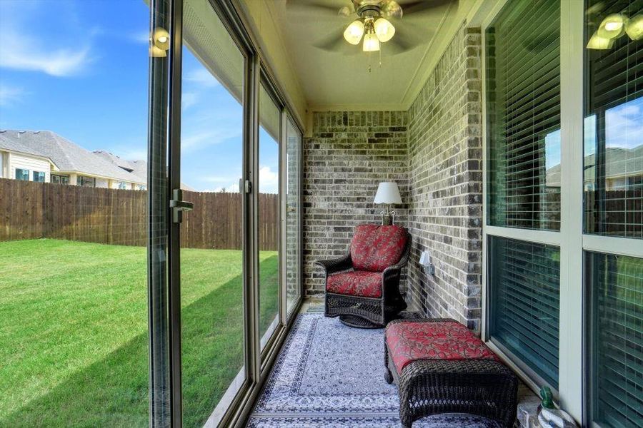 Exterior details and patio area of a home in Star Ranch, Godley (Image 20).