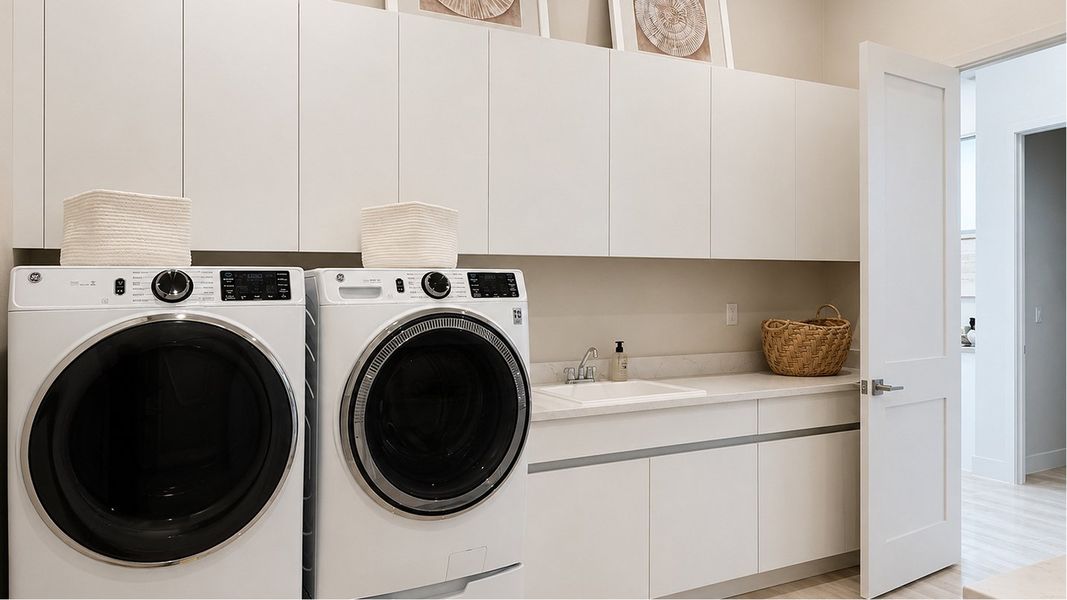 5176 Vanderbilt Laundry F1 Base1