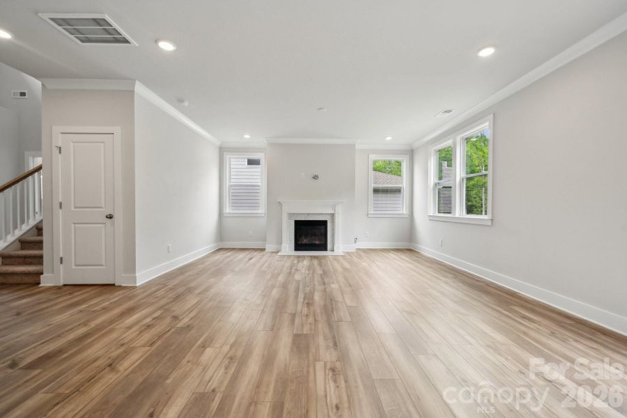 Spacious, unfurnished interior of a new home in Cannon Manor, Kannapolis (Image 12).